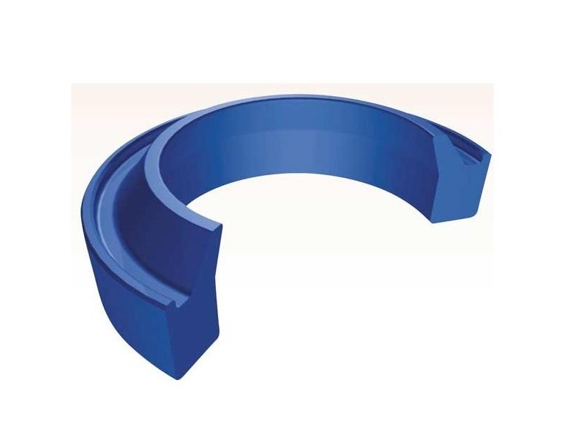 Грязесъемник GHK 304 (18-24,6-3,8)